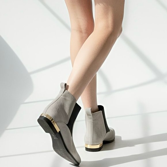 RARE AUTHENTIC CHLOE SUEDE BOOTS | LOUIS VUITTON GUCCI CHANEL  $185 - Picture 3 of 13